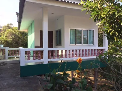 花园景平房 — Dragon Hut Resort